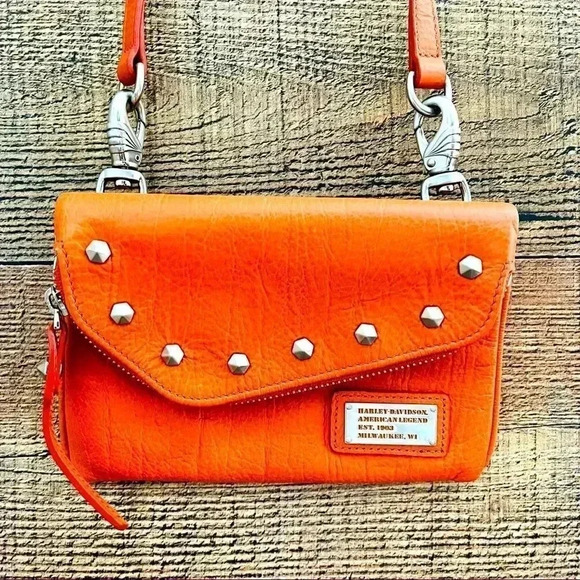 NWOT Harley Davidson Rare All Bark Orange Leather Hip/Crossbody Bag - Picture 3 of 12